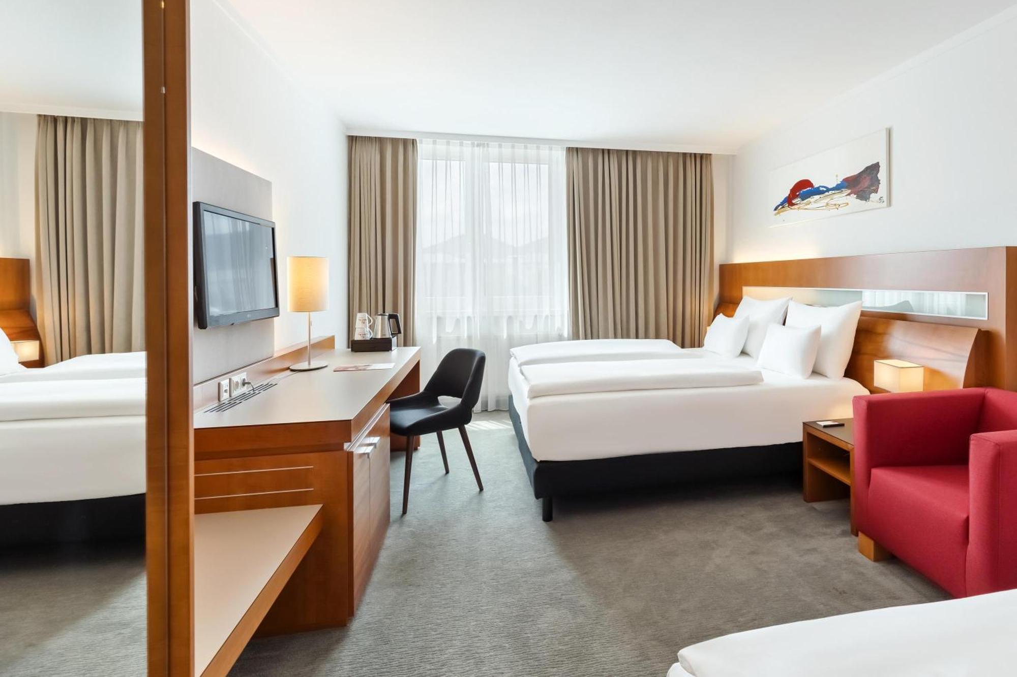 Austria Trend Hotel Europa Graz Hauptbahnhof Экстерьер фото